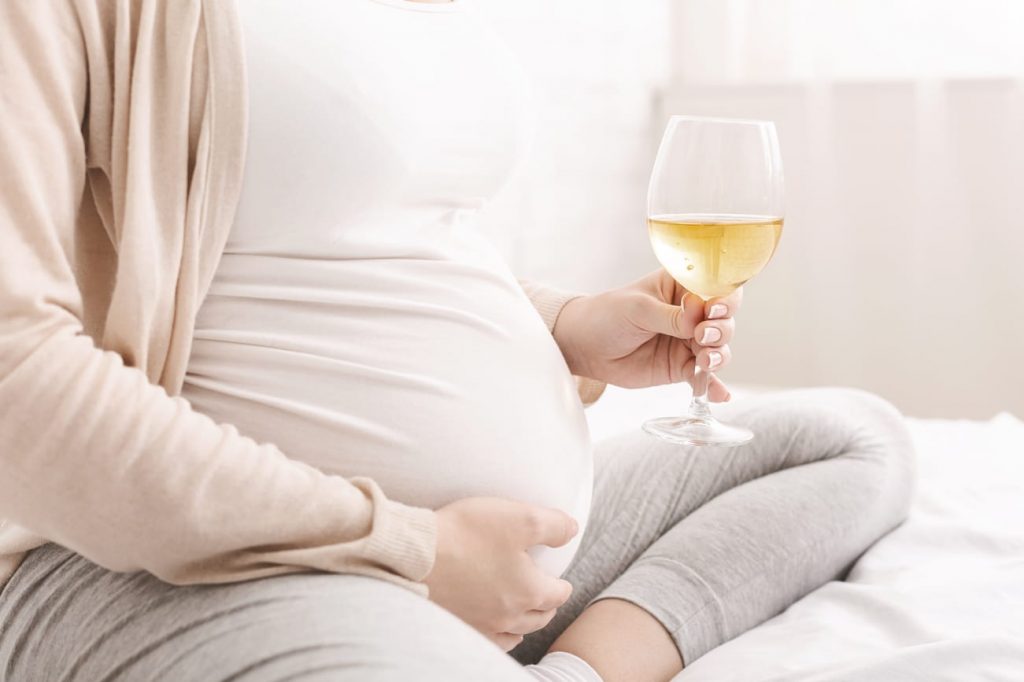 Těhotenství a nealkoholické víno